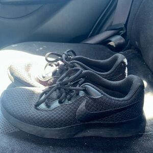 Woman’s Nike Sneakers